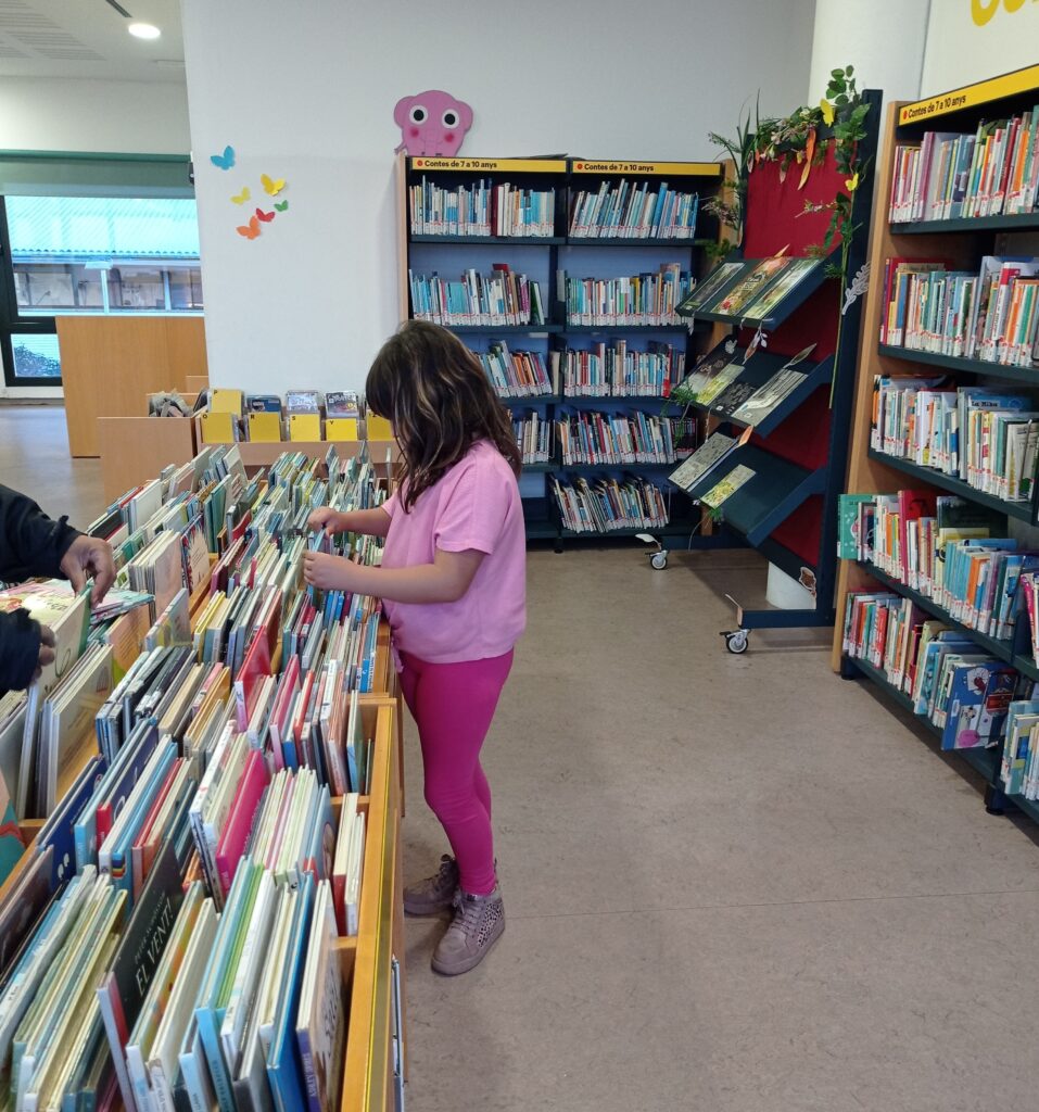 2 11 Anem a la Biblioteca